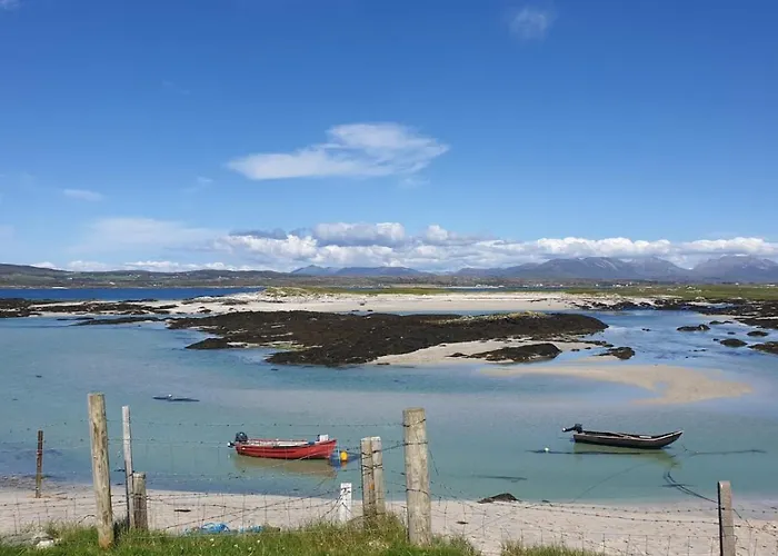 Mannin View House Балликоннили